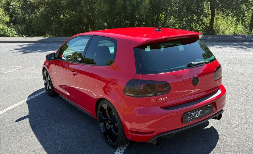 VOLKSWAGEN GOLF GTI VI 2.0 TSI 210CV