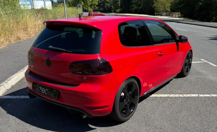 VOLKSWAGEN GOLF GTI VI 2.0 TSI 210CV